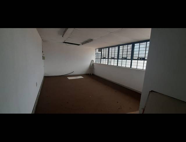 1,026M² RETAIL TO LET IN GEZINA